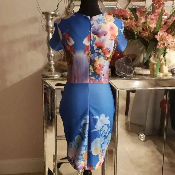 neiman Marcus FLORAL prints dress size XS NWOT - Picture 5 of 7
